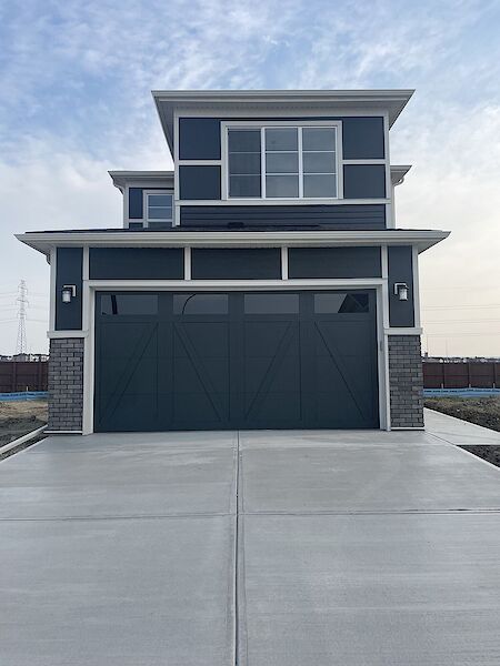 Calgary 3 + Den bedrooms House for rent. Property photo: 528349-3