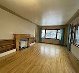 Spacious bright 2 bedroom main level