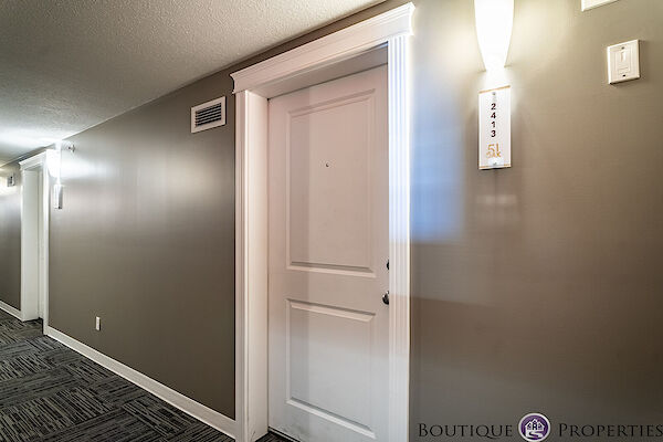 Calgary 2 bedrooms Condo Unit for rent. Property photo: 528982-3
