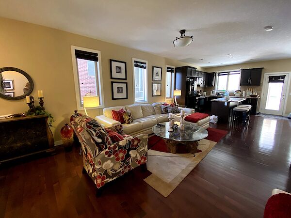Calgary 3 bedrooms Townhouse for rent. Property photo: 529235-2
