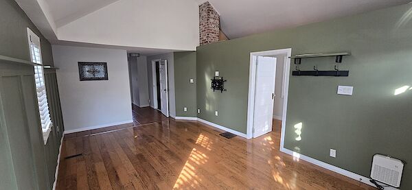 Calgary 2 bedrooms House for rent. Property photo: 529344-3