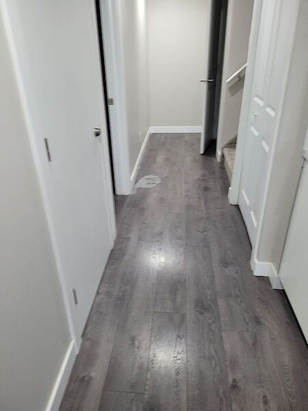 Calgary 2 + Den bedrooms Room For Rent for rent. Property photo: 529434-3