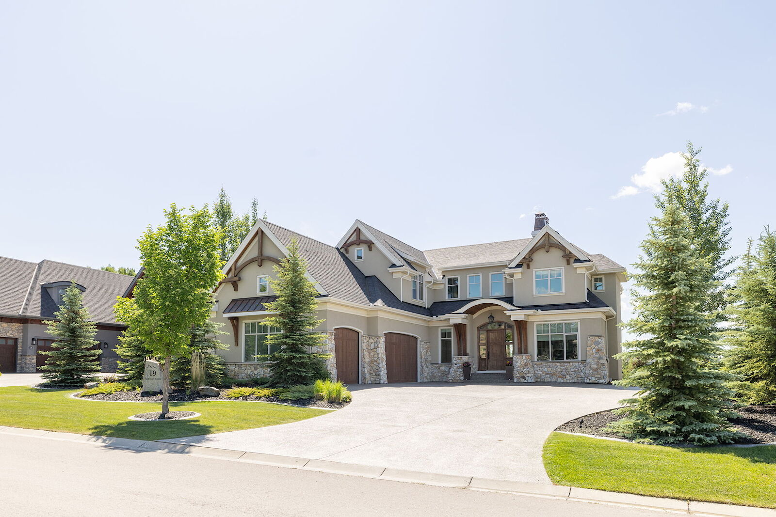 Calgary 4 + Den bedrooms House for rent. Property photo: 529727-1