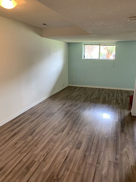 Calgary 2 bedrooms Basement for rent. Property photo: 530282-2