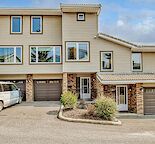 Beautiful Newly Renovated 3 Bed Townhouse