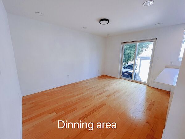 Edmonton 4 + Den bedrooms Duplex for rent. Property photo: 530544-3