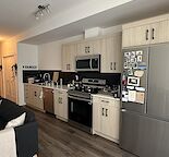Fantastic 1 bedroom condo in highly desired Seton West!!