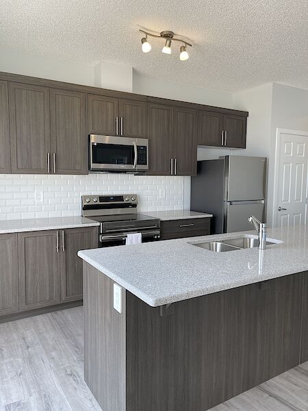 Calgary 3 bedrooms Townhouse for rent. Property photo: 530821-3