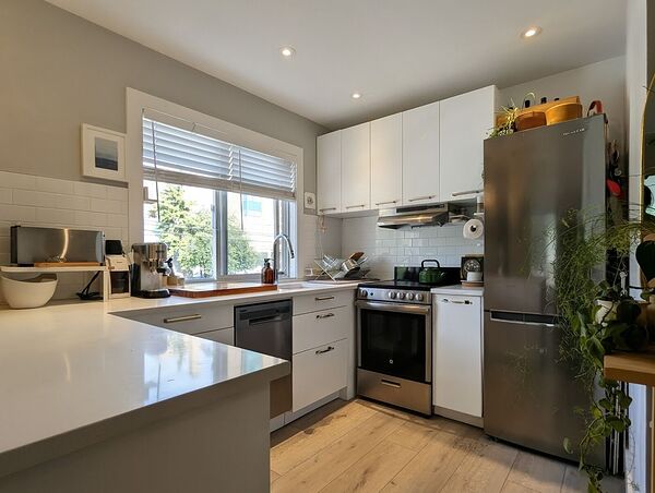 Calgary 1 bedroom Condo Unit for rent. Property photo: 530959-2