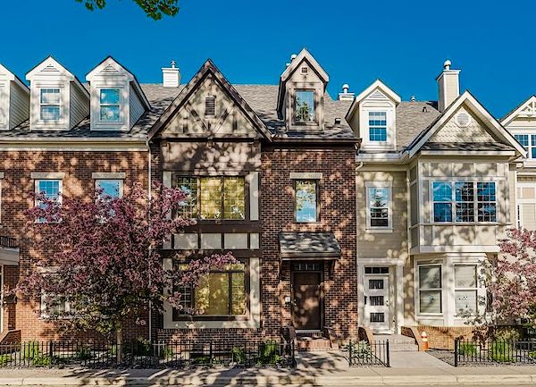 Calgary 4 bedrooms Townhouse for rent. Property photo: 53127-3