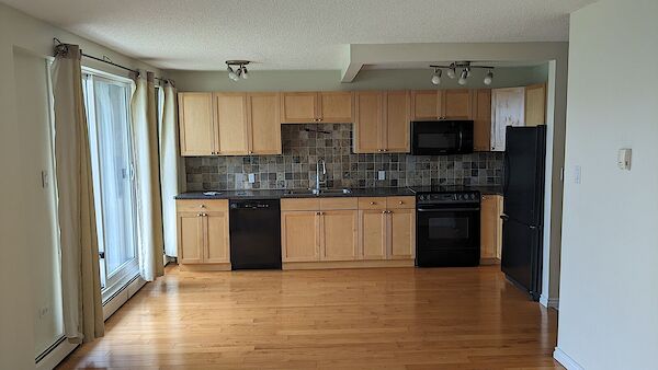 Calgary 2 bedrooms Condo Unit for rent. Property photo: 531578-3