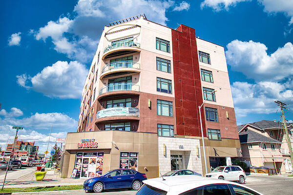Crescent Heights - Premium 1 Bedroom 1 Bathroom