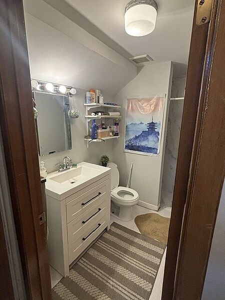 Calgary 1 bedroom Room For Rent for rent. Property photo: 532053-3