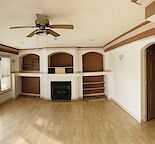 Walkout/Bright/Spacious Basement，Legal suite
