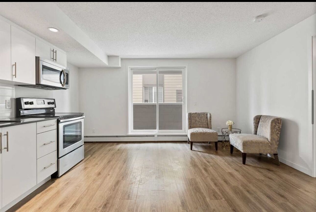 Calgary 1 + Den bedrooms Condo Unit for rent. Property photo: 532364-1