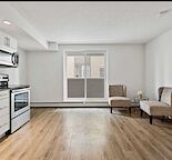 Cozy Inner City Condo with Underground Parking