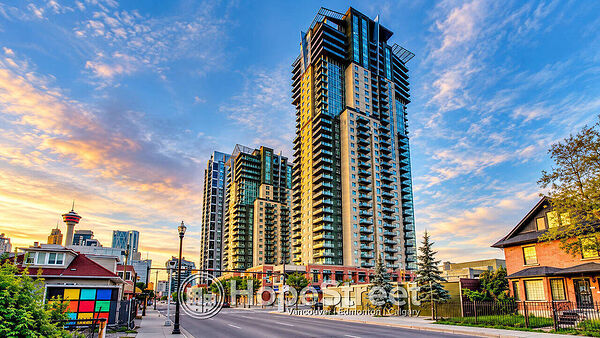 **Modern Urban Living at VETRO in Victoria Park** Adult Bldg - 18+