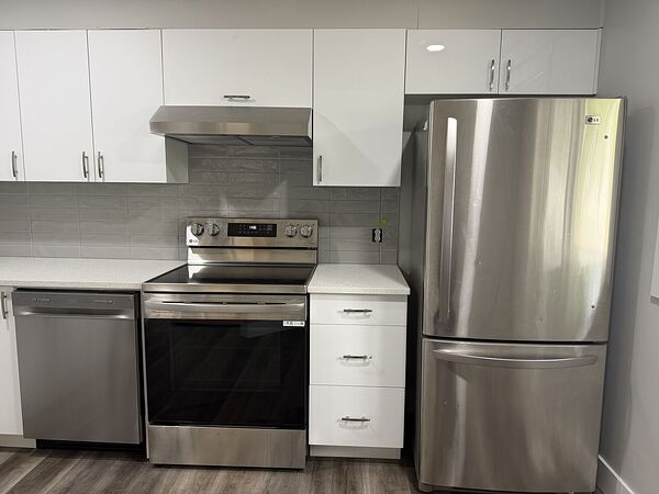 Calgary 3 bedrooms Townhouse for rent. Property photo: 532567-2