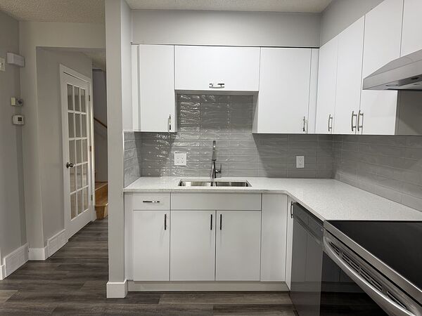 Calgary 3 bedrooms Townhouse for rent. Property photo: 532567-3