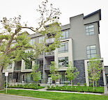 Apartment close to downtown with private entrance