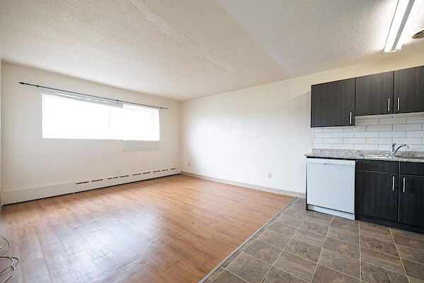 Winnipeg 1 bedroom Apartment for rent. Property photo: 532805-2