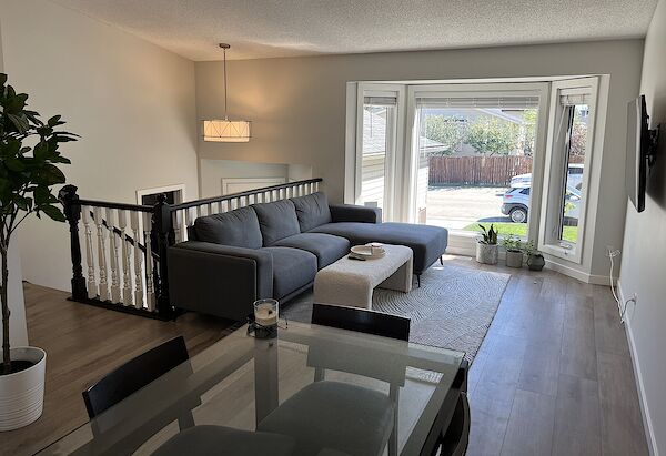Calgary 3 bedrooms Main Floor for rent. Property photo: 533058-3