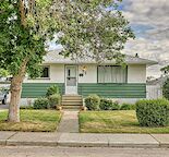 2 bedroom Main Floor House in Spruce Cliff