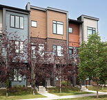 Modern 4 BR/3.5 BA Townhome w/ Central A/C & Double Garage