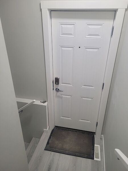 Calgary 2 bedrooms Basement for rent. Property photo: 533416-3