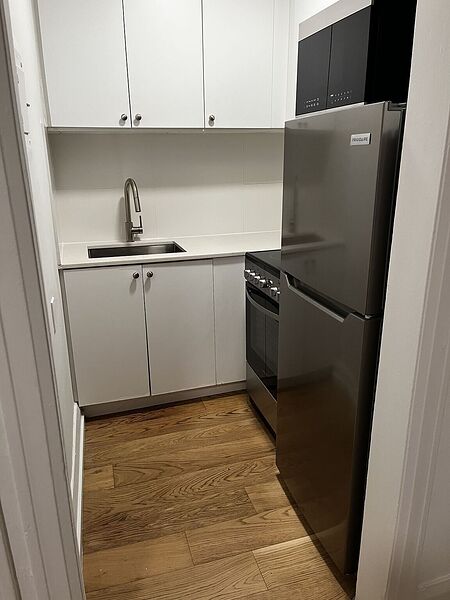 Toronto 1 bedroom Apartment for rent. Property photo: 533578-3