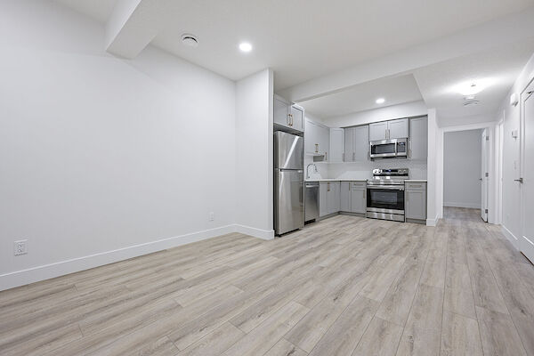 Calgary 1 bedroom Basement for rent. Property photo: 533823-3