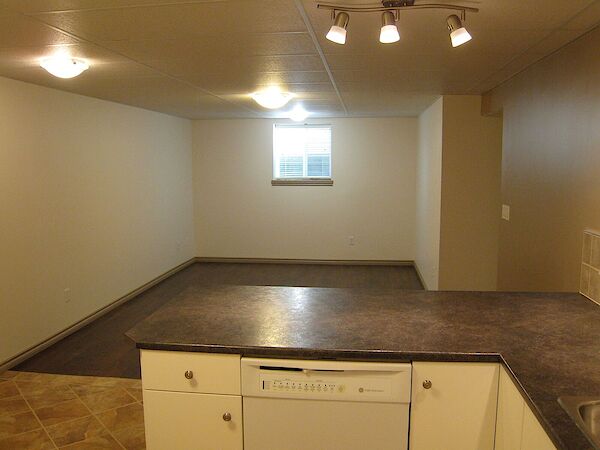Calgary 2 bedrooms Basement for rent. Property photo: 534182-2
