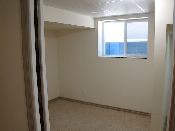 Calgary 2 bedrooms Basement for rent. Property photo: 534182-3