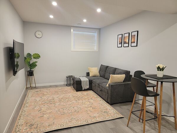 Calgary 1 bedroom Basement for rent. Property photo: 534413-3