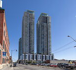 Beautiful 2 bed/2 bath in the Guardian!