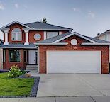 Spacious 3-Bedroom 2-Storey Home with Office & South-Facing Backyard