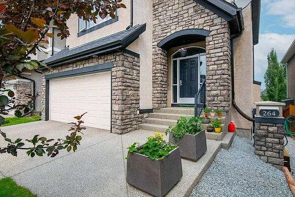 Calgary 3 + Den bedrooms House for rent. Property photo: 535201-2