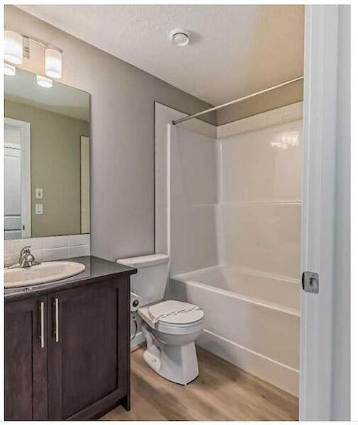 Calgary 1 bedroom Basement for rent. Property photo: 535721-3