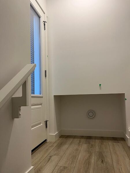 Calgary 1 bedroom Basement for rent. Property photo: 535919-3