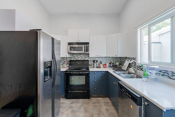 Calgary 3 bedrooms House for rent. Property photo: 536006-3