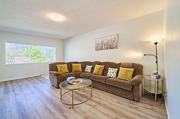 Calgary 2 bedrooms Main Floor for rent. Property photo: 536069-3