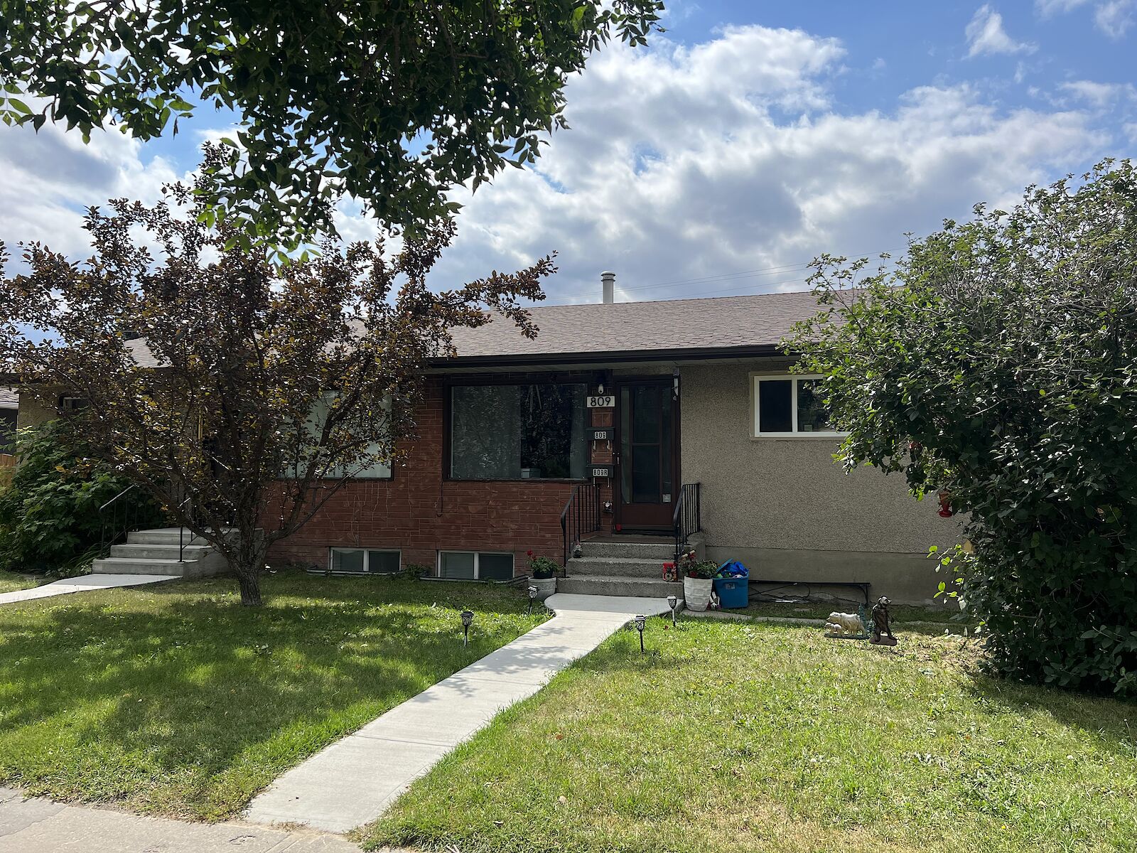 Calgary 2 bedrooms Basement for rent. Property photo: 536082-1