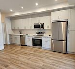Beautiful 1 Bedroom in Sage Hill Walk