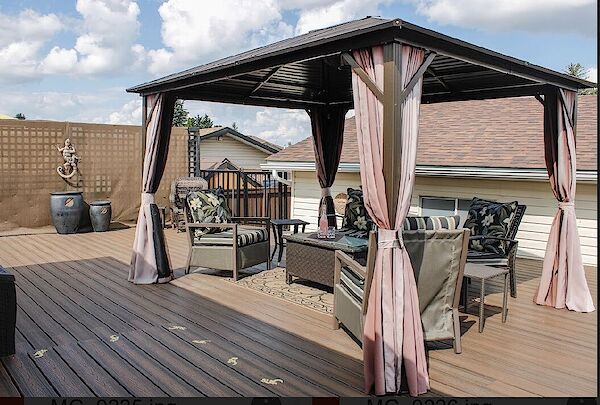 Edmonton 3 bedrooms House for rent. Property photo: 536804-2