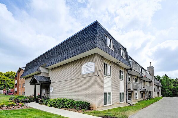 Elmira 2 bedrooms Apartment for rent. Property photo: 537571-2