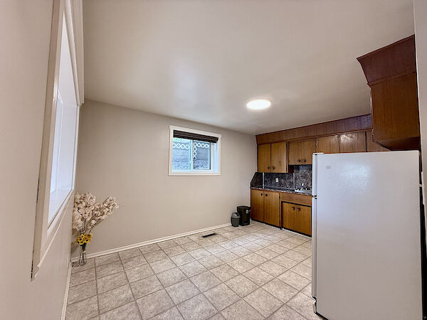 Calgary 1 bedroom Condo Unit for rent. Property photo: 537881-2
