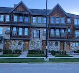 2 bedroom townhome, like brand new!