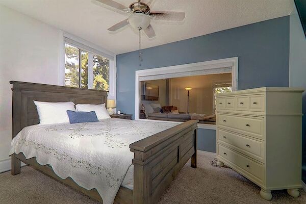 Calgary 1 bedroom Condo Unit for rent. Property photo: 538665-2