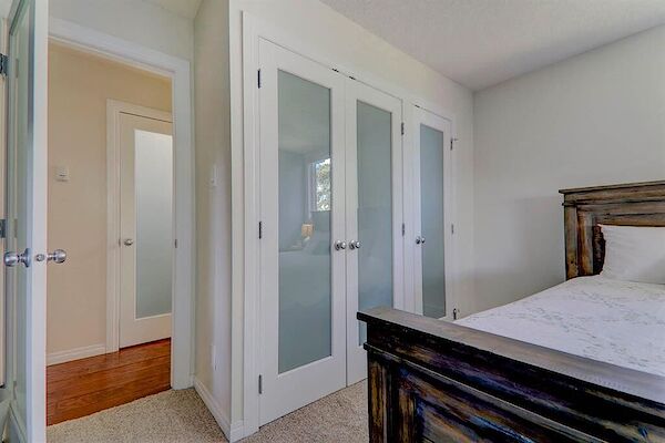 Calgary 1 bedroom Condo Unit for rent. Property photo: 538665-3