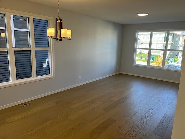 Calgary 3 + Den bedrooms Duplex for rent. Property photo: 538778-3